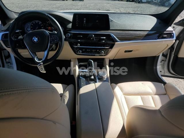 Photo 11 of 2019 BMW 530 I (VIN WBAJA5C57KBX86910)