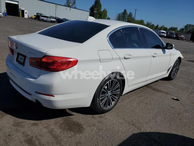 Photo 3 of 2019 BMW 530 I (VIN WBAJA5C57KBX86910)