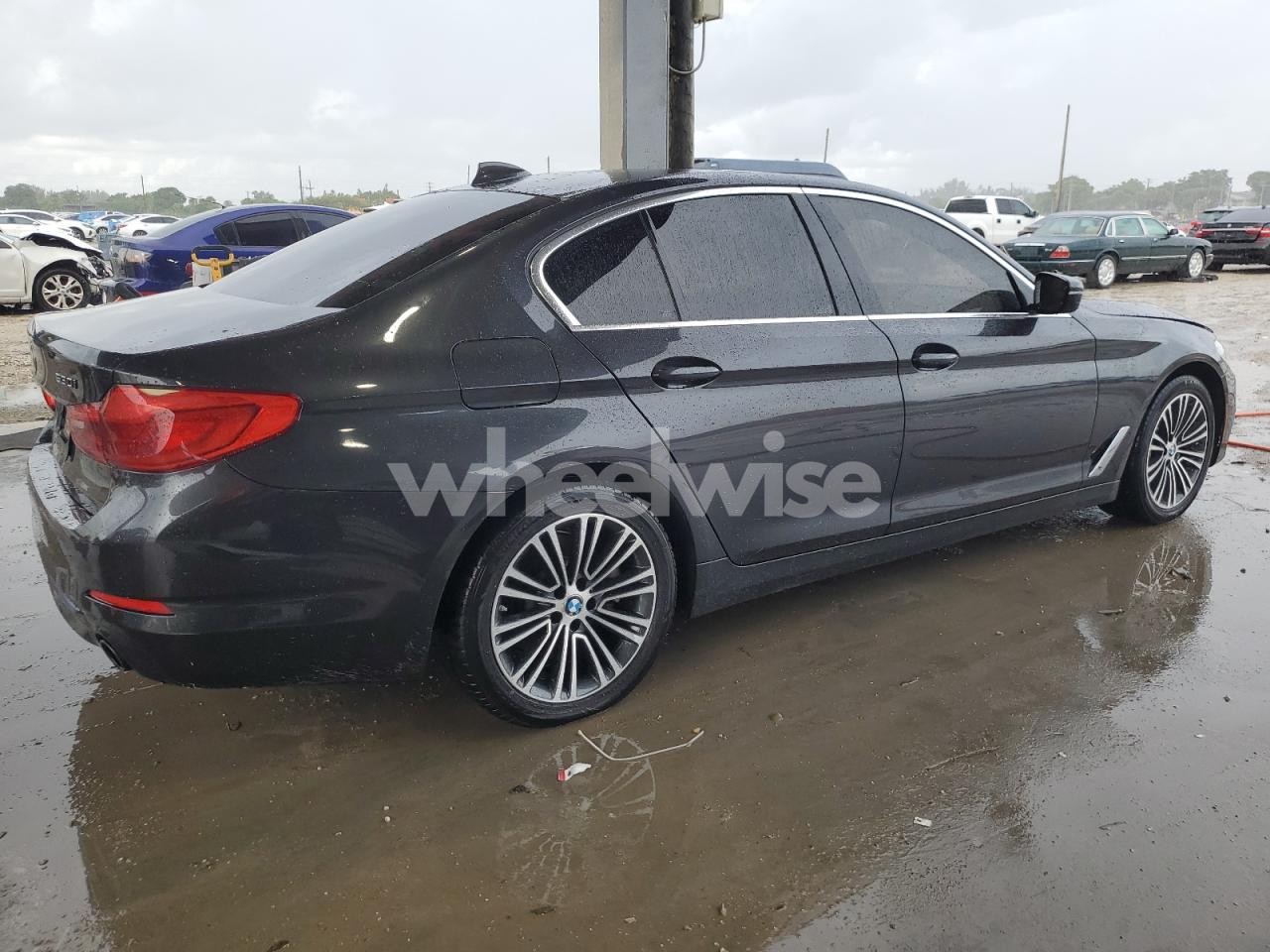 Photo 3 of 2019 BMW 530 I (VIN WBAJA5C58KBX86446)