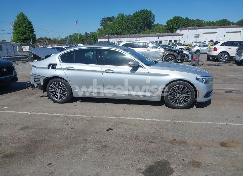 Photo 13 of 2019 Bmw 530i (VIN WBAJA5C5XKWW07106)