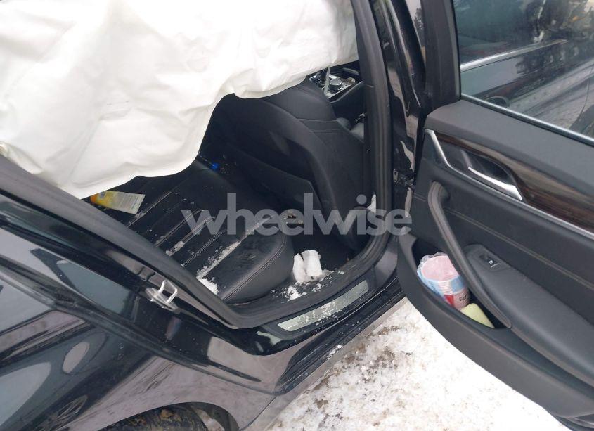 Photo 8 of 2019 Bmw 530i XDRIVE (VIN WBAJA7C50KWW27764)