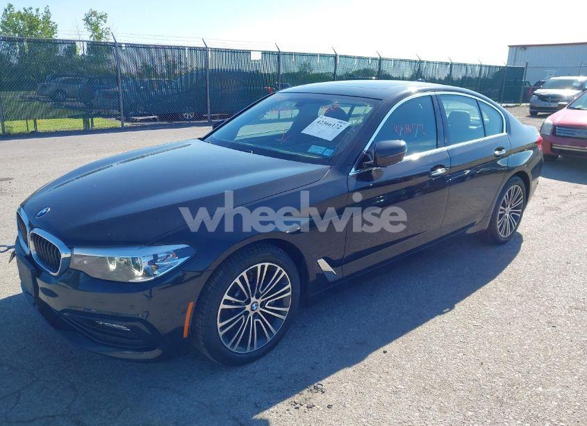 Photo 2 of 2018 Bmw 530i XDRIVE (VIN WBAJA7C53JG907770)