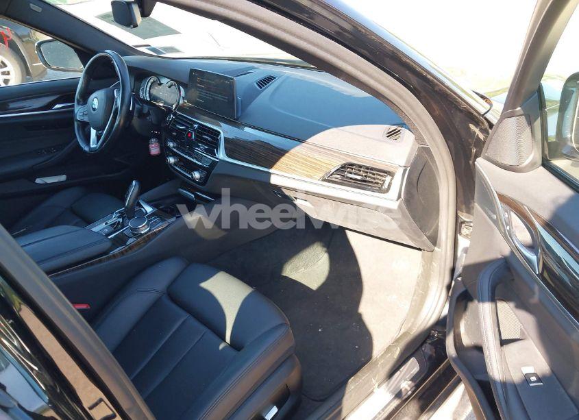 Photo 5 of 2018 Bmw 530i XDRIVE (VIN WBAJA7C53JG907770)