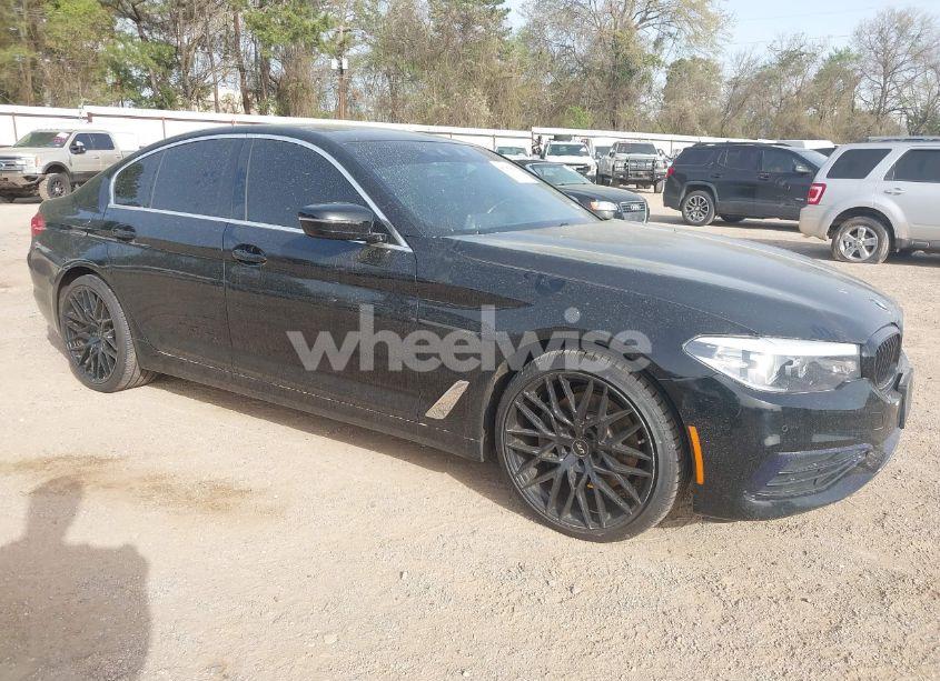 2019 Bmw 530i XDRIVE (VIN WBAJA7C54KWW17612) main photo