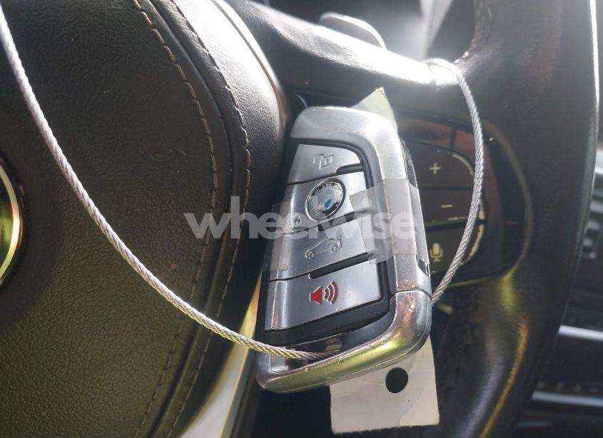 Photo 11 of 2019 Bmw 530i XDRIVE (VIN WBAJA7C54KWW17612)