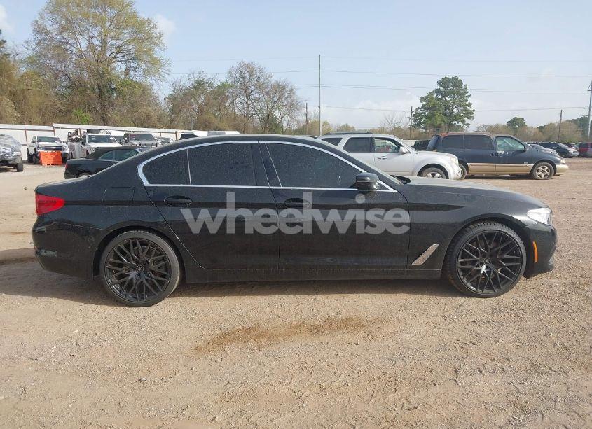 Photo 14 of 2019 Bmw 530i XDRIVE (VIN WBAJA7C54KWW17612)