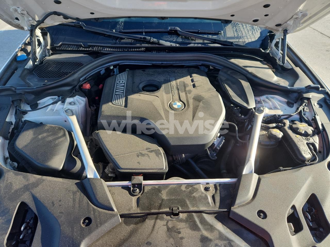 Photo 11 of 2018 BMW 530 XI (VIN WBAJA7C58JWC76622)
