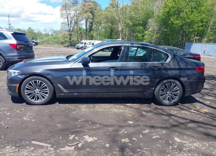 Photo 14 of 2019 Bmw 530i XDRIVE (VIN WBAJA7C58KG909998)