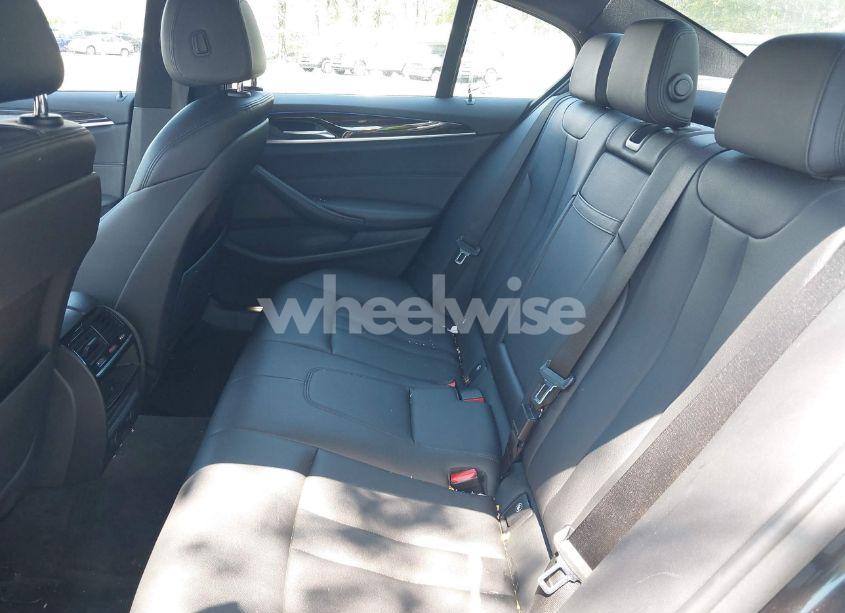 Photo 8 of 2019 Bmw 530i XDRIVE (VIN WBAJA7C58KG909998)