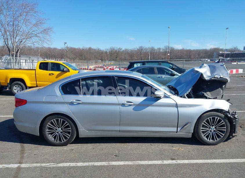 Photo 13 of 2019 Bmw 530i XDRIVE (VIN WBAJA7C59KG909704)