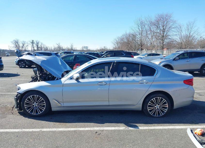 Photo 14 of 2019 Bmw 530i XDRIVE (VIN WBAJA7C59KG909704)