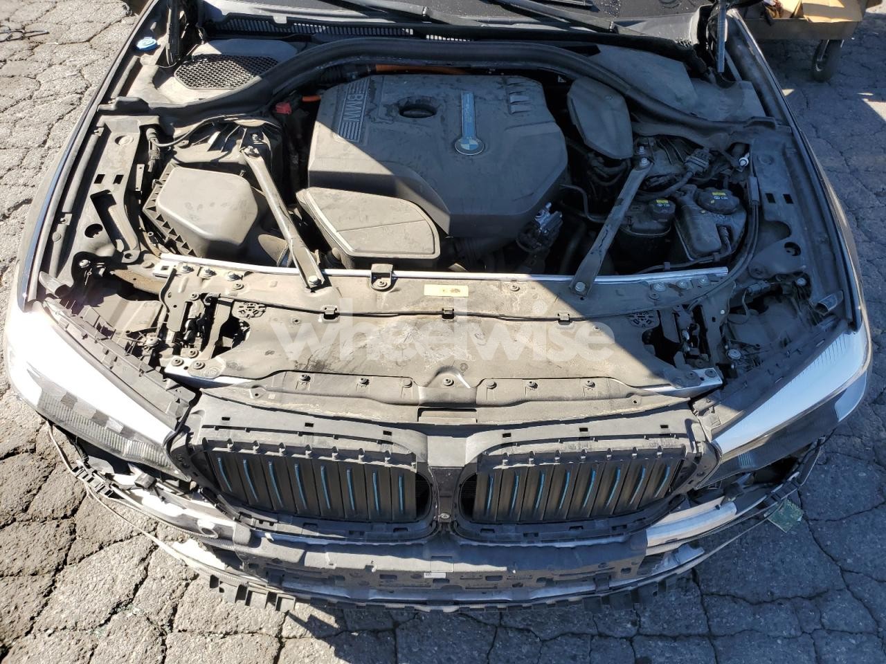 Photo 11 of 2018 BMW 530E (VIN WBAJA9C53JB032702)