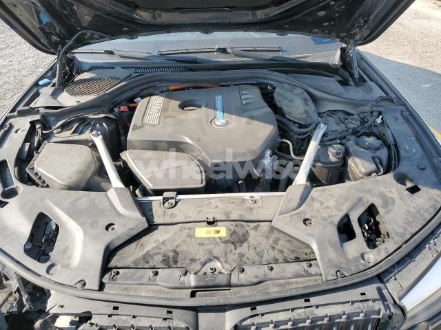 Photo 8 of 2019 BMW 530E (VIN WBAJA9C54KB389016)