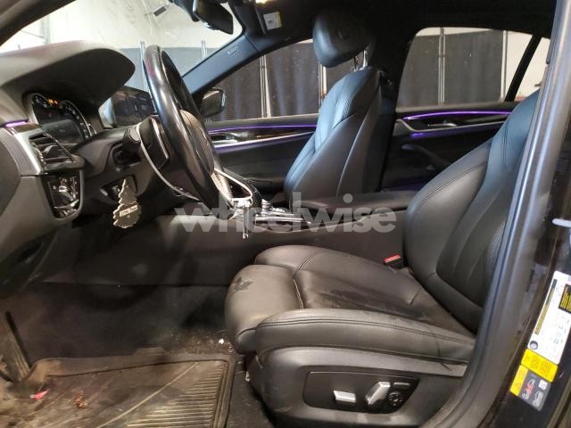 Photo 3 of 2018 BMW 530XE (VIN WBAJB1C5XJB085072)