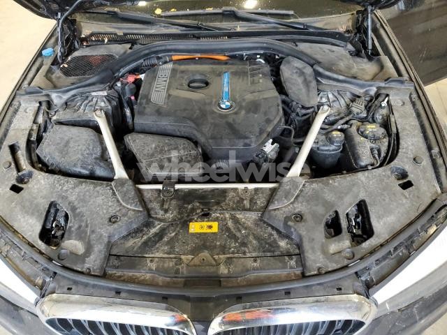 Photo 9 of 2018 BMW 530XE (VIN WBAJB1C5XJB085072)