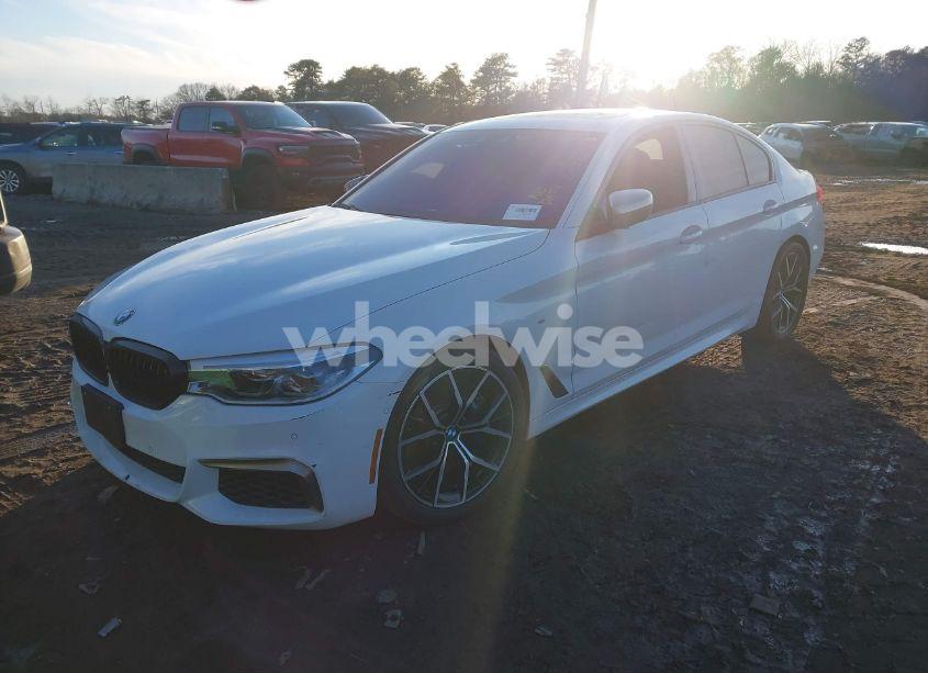 Photo 2 of 2019 Bmw M550i XDRIVE (VIN WBAJB9C51KB464204)
