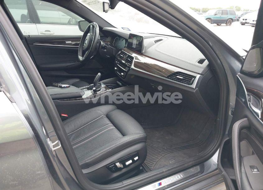 Photo 5 of 2018 Bmw M550i XDRIVE (VIN WBAJB9C55JB035694)