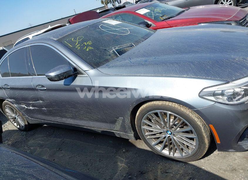 Photo 14 of 2019 Bmw 540i (VIN WBAJE5C50KWW41835)