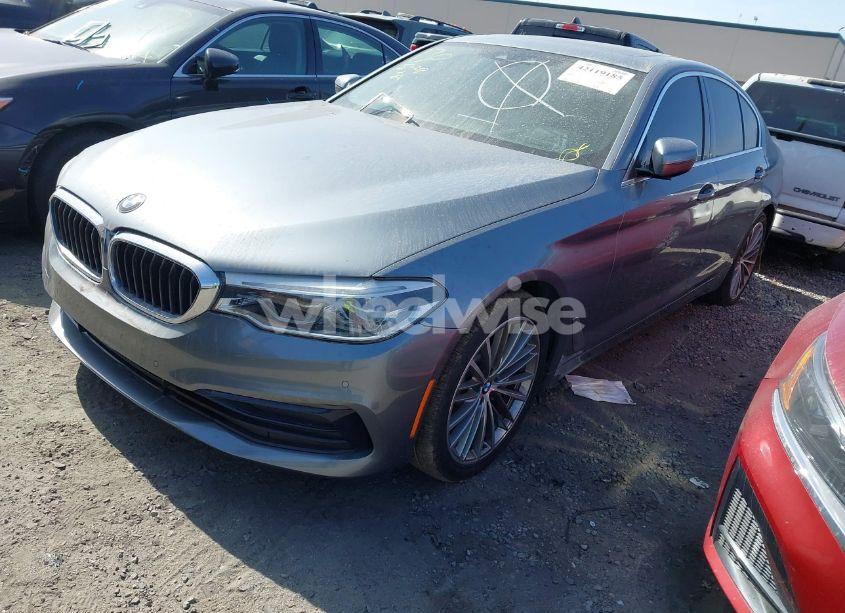 Photo 2 of 2019 Bmw 540i (VIN WBAJE5C50KWW41835)