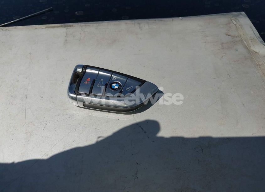 Photo 11 of 2018 Bmw 540i (VIN WBAJE5C52JWA97999)