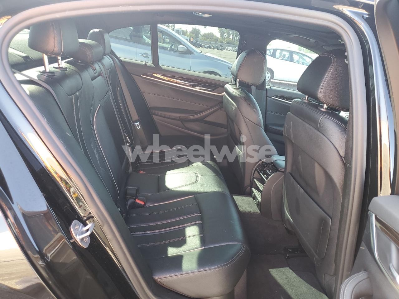 Photo 10 of 2019 BMW 540 I N/A (VIN WBAJE5C52KWW22235)