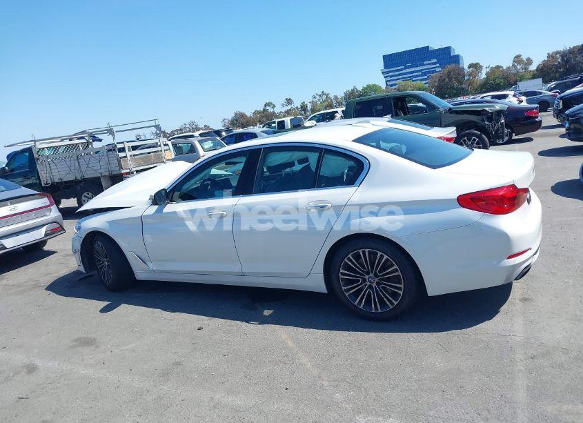 Photo 14 of 2018 Bmw 540i (VIN WBAJE5C53JWA98577)
