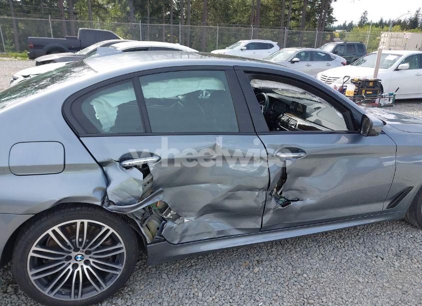 Photo 6 of 2018 Bmw 540i (VIN WBAJE5C54JG917877)