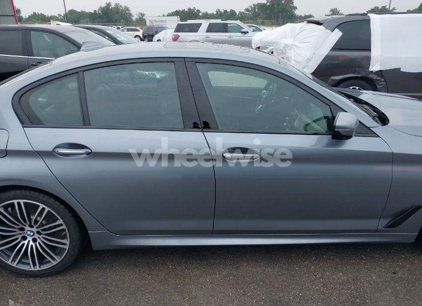 Photo 13 of 2018 Bmw 540i (VIN WBAJE5C55JWA97785)