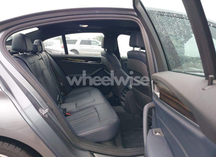 Photo 8 of 2018 Bmw 540i (VIN WBAJE5C55JWA97785)