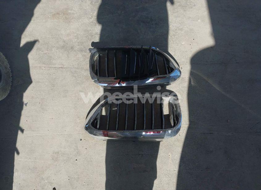 Photo 12 of 2019 Bmw 540i (VIN WBAJE5C56KWE66414)