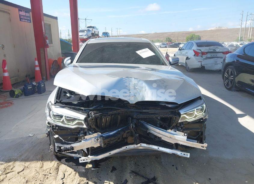 Photo 13 of 2019 Bmw 540i (VIN WBAJE5C56KWE66414)