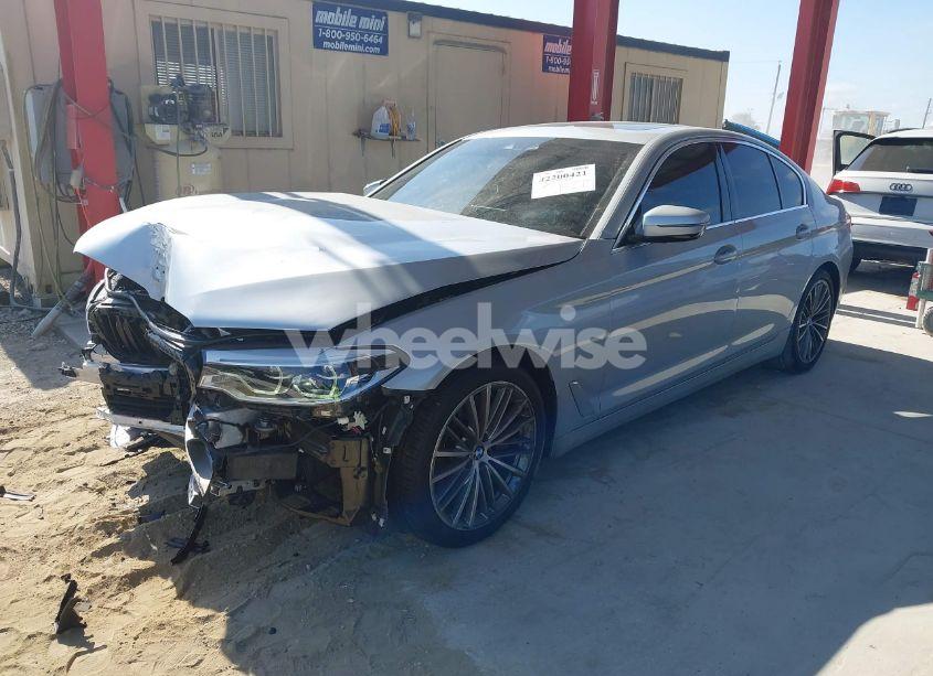 Photo 2 of 2019 Bmw 540i (VIN WBAJE5C56KWE66414)