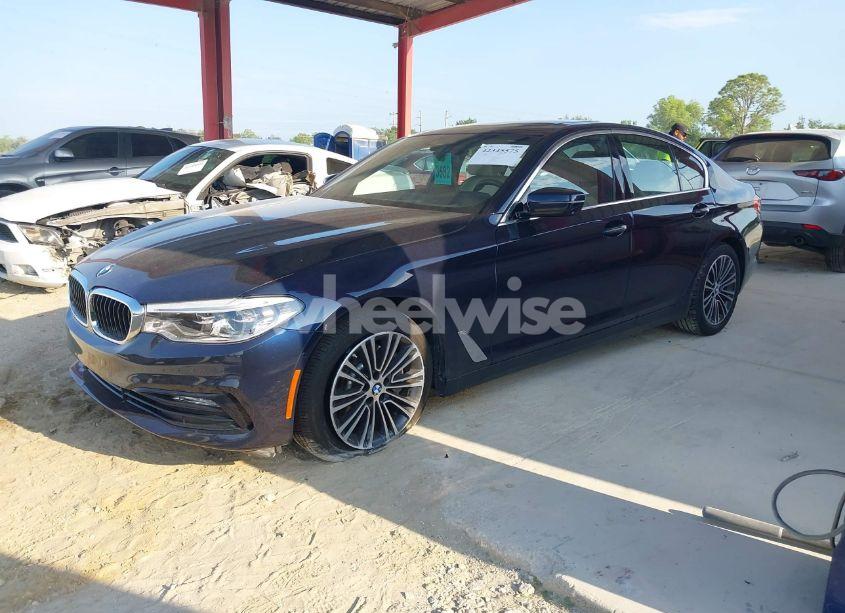 Photo 2 of 2017 Bmw 540i XDRIVE (VIN WBAJE7C31HG888438)