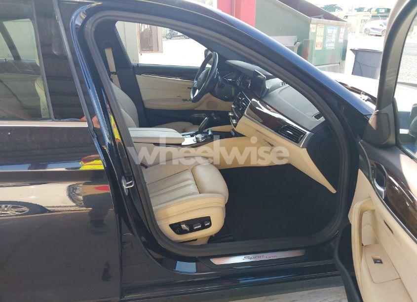 Photo 5 of 2017 Bmw 540i XDRIVE (VIN WBAJE7C31HG888438)