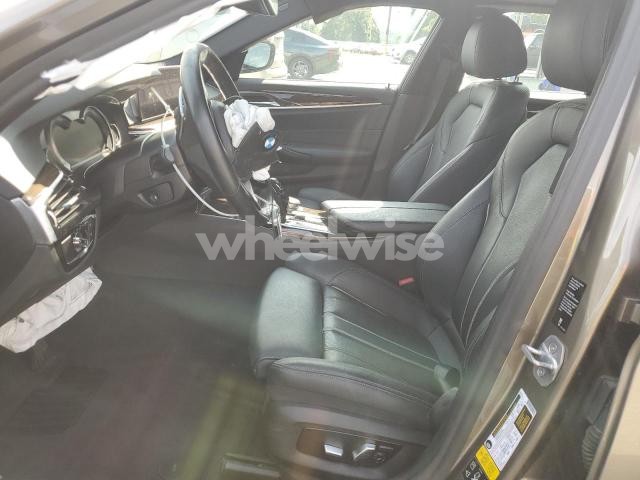 2019 BMW 540 XI (VIN WBAJE7C52KG893057) main photo