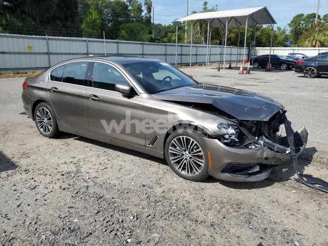 Photo 3 of 2019 BMW 540 XI (VIN WBAJE7C52KG893057)