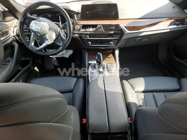 Photo 4 of 2019 BMW 540 XI (VIN WBAJE7C52KG893057)