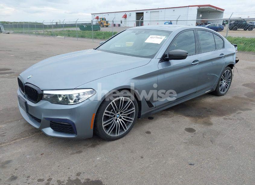 Photo 2 of 2019 Bmw 540i XDRIVE (VIN WBAJE7C52KWW00201)