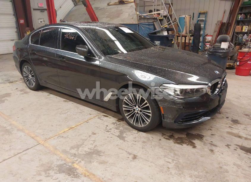 2019 Bmw 540i XDRIVE (VIN WBAJE7C53KWW12941) main photo