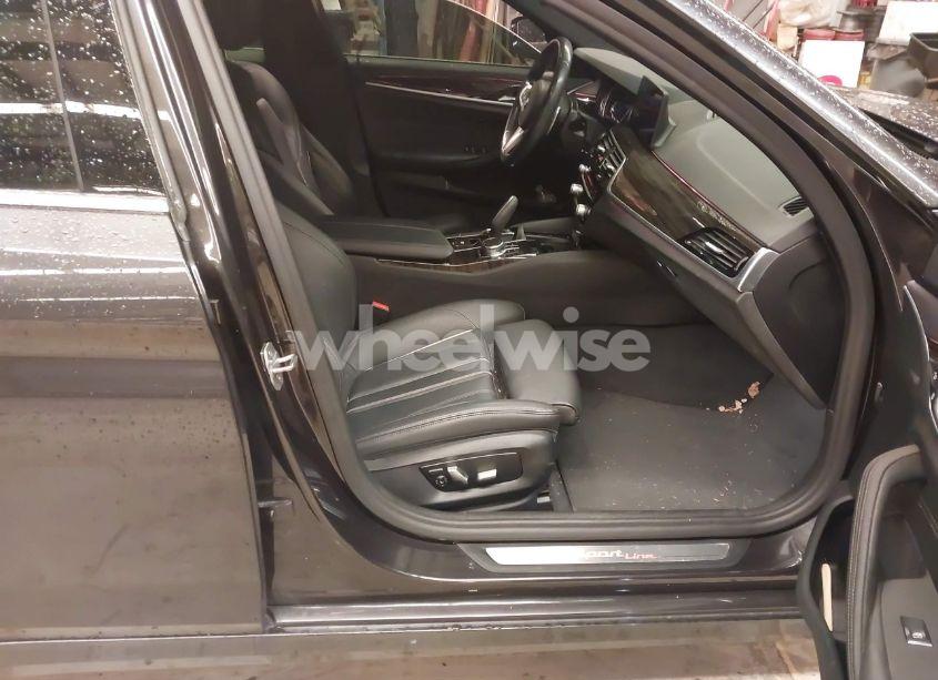 Photo 5 of 2019 Bmw 540i XDRIVE (VIN WBAJE7C53KWW12941)