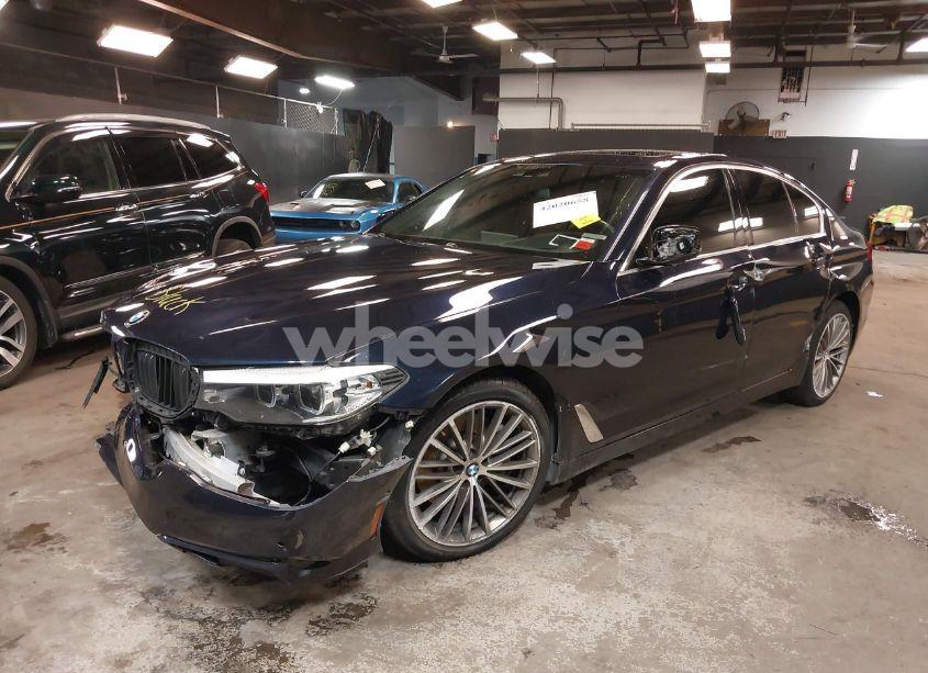 Photo 2 of 2019 Bmw 540i XDRIVE (VIN WBAJE7C53KWW29884)