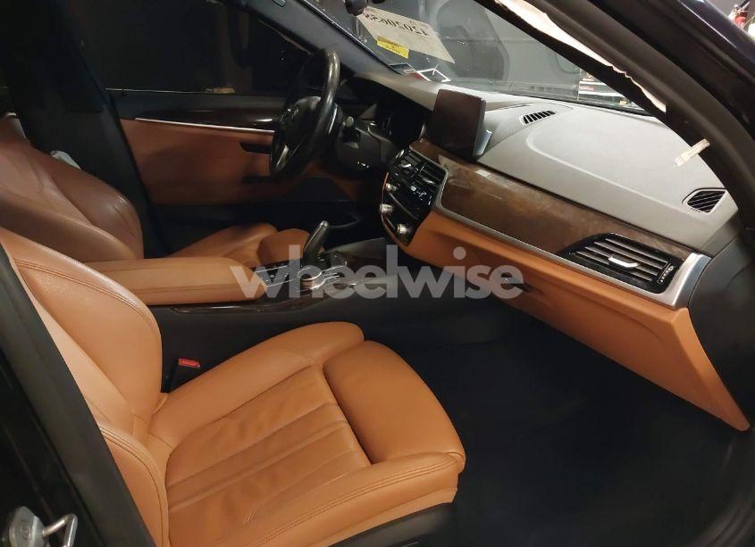 Photo 5 of 2019 Bmw 540i XDRIVE (VIN WBAJE7C53KWW29884)