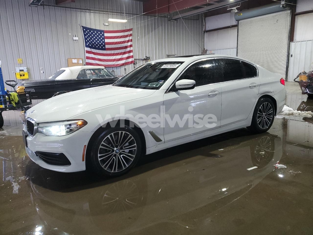 2019 BMW 540 XI (VIN WBAJE7C55KG893196) main photo