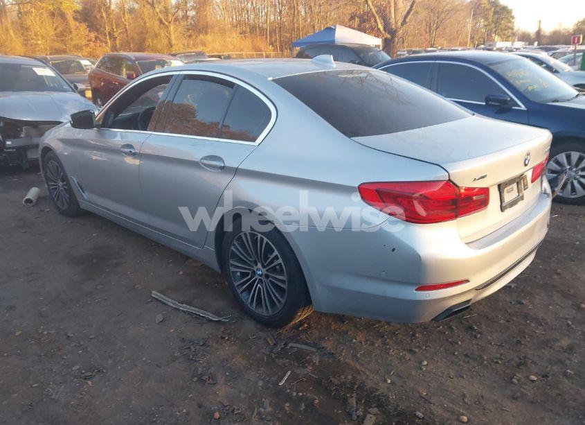 Photo 3 of 2019 Bmw 540i XDRIVE (VIN WBAJE7C57KWW15776)