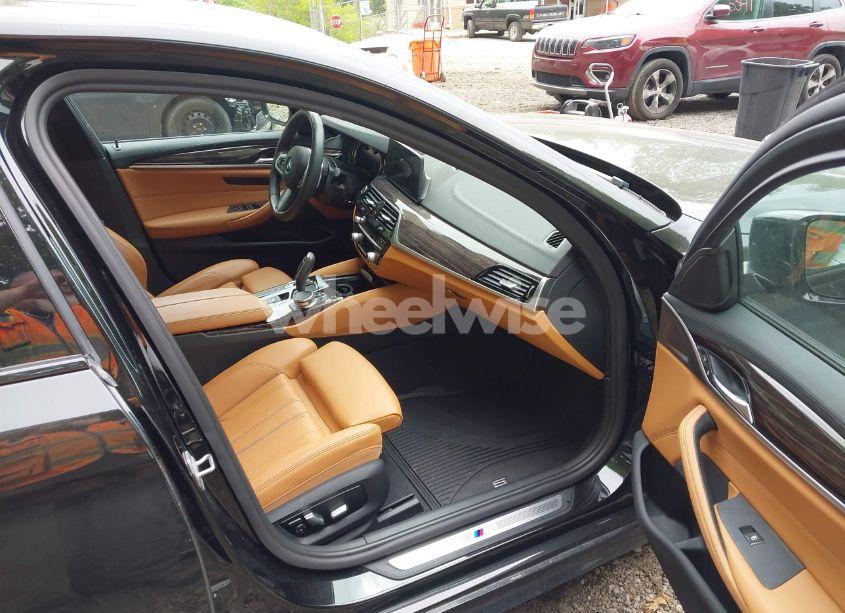 Photo 5 of 2018 Bmw 540i XDRIVE (VIN WBAJE7C58JG891098)