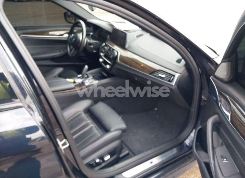 Photo 5 of 2018 Bmw 540i XDRIVE (VIN WBAJE7C58JWD49881)