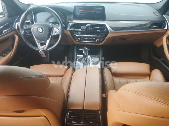 Photo 12 of 2020 BMW 530 I (VIN WBAJR3C03LWW64301)