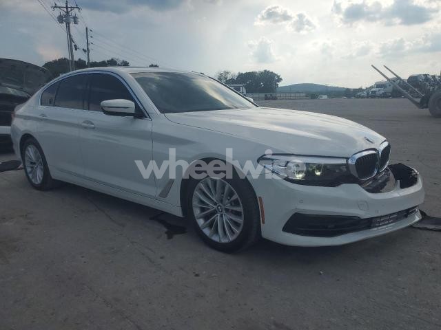 Photo 2 of 2020 BMW 530 I (VIN WBAJR3C03LWW64301)