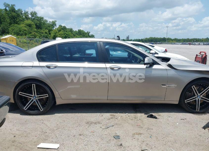 Photo 13 of 2009 Bmw 750li (VIN WBAKB83539CY62193)