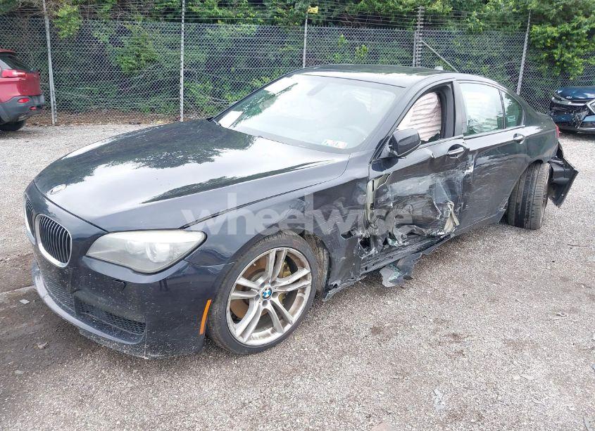 Photo 2 of 2011 Bmw 750i XDRIVE (VIN WBAKC6C57BC394301)